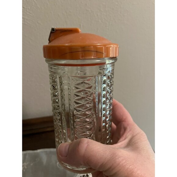 Vintage Medco 57C NYC Sugar Dispenser Plastic Top, some cracks - Picture 7 of 8